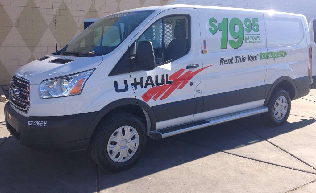 U-Haul of Lynhurst | 5245 W Washington St, Indianapolis, IN 46241, USA | Phone: (317) 247-8101