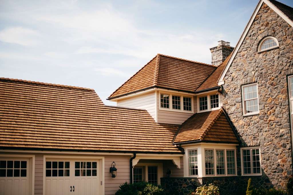 The Cedar Roof Company | 185 Lancaster Ave # 1, Malvern, PA 19355, USA | Phone: (610) 647-3099