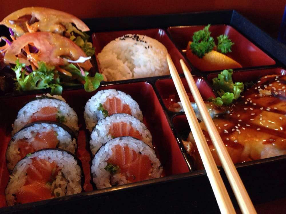 Hon Sushi | 144 W Foothill Blvd, Monrovia, CA 91016, USA | Phone: (626) 359-1972