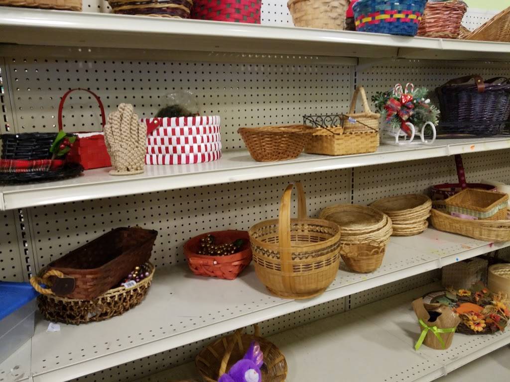 Goodwill Store | 4420 Lafayette Rd, Indianapolis, IN 46254, USA | Phone: (317) 297-0488