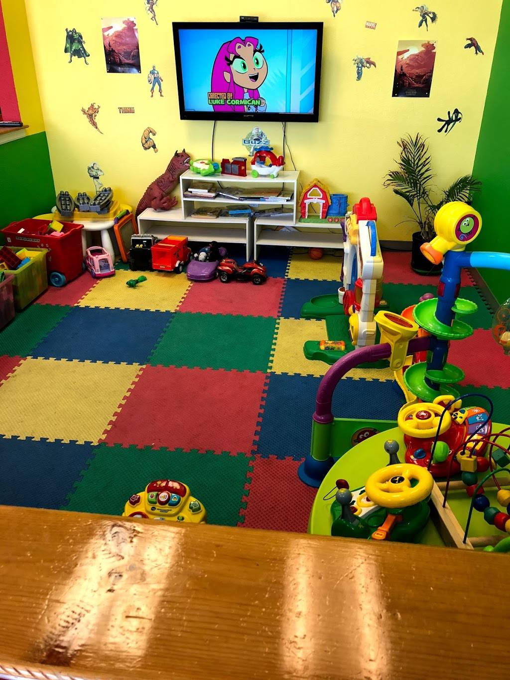 Rockstar Kids Hair Salon | 6419 S Chickasaw Trail, Orlando, FL 32829, USA | Phone: (407) 203-3963