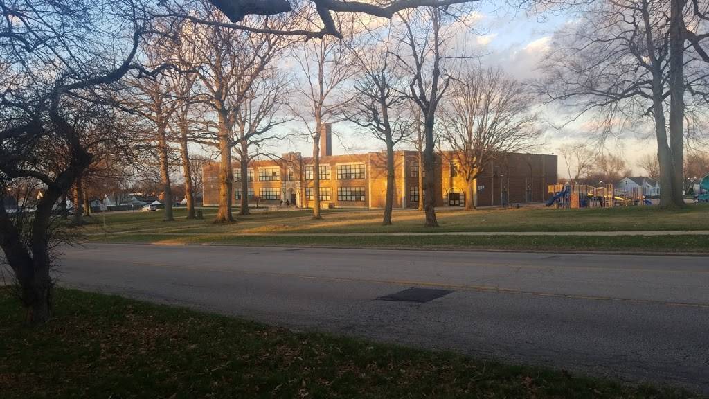 Thoreau Park Elementary School | 5401 W 54th St, Parma, OH 44129, USA | Phone: (440) 885-2351