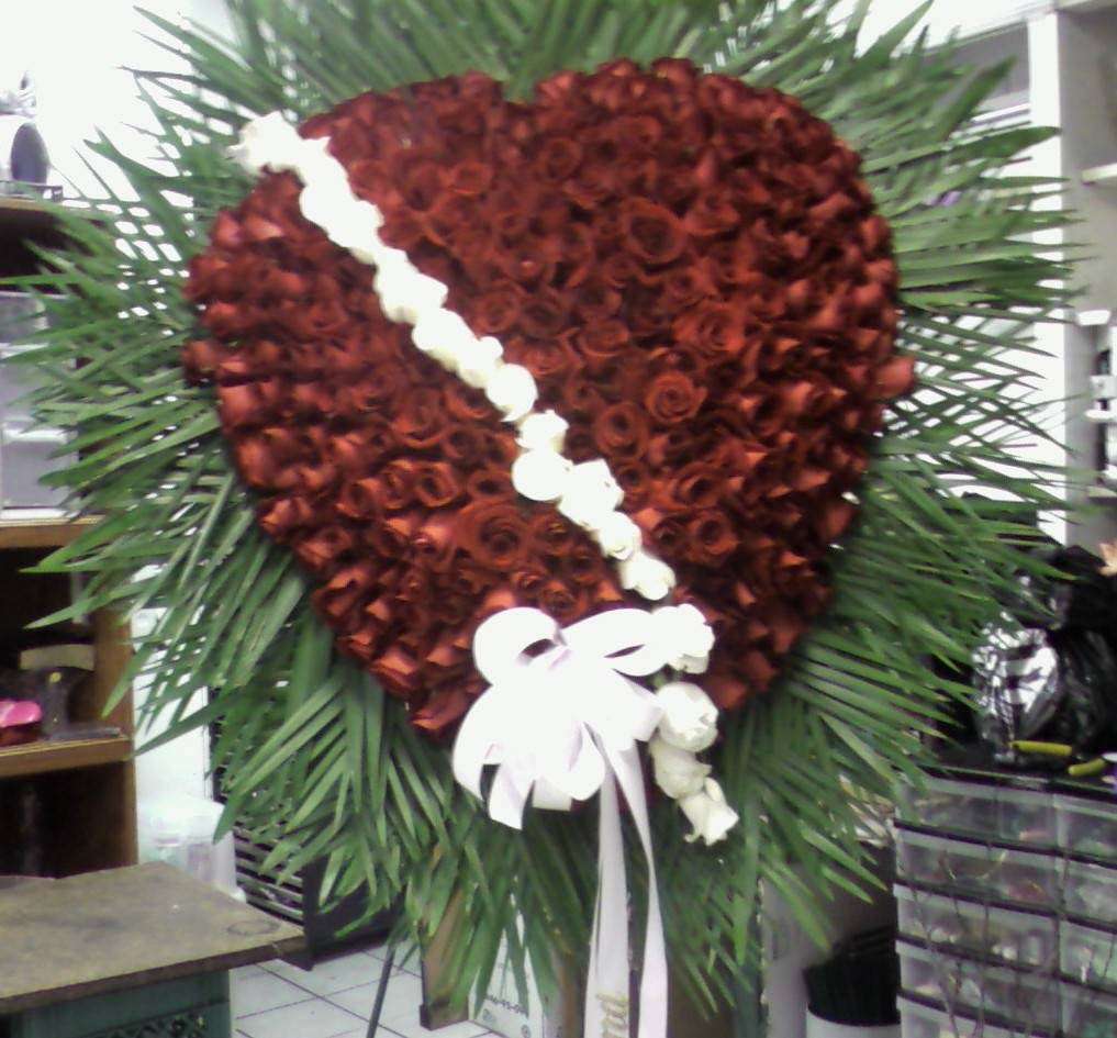 G & S Florist & Gifts | 356 Pine St, Brooklyn, NY 11208, USA | Phone: (347) 200-2822