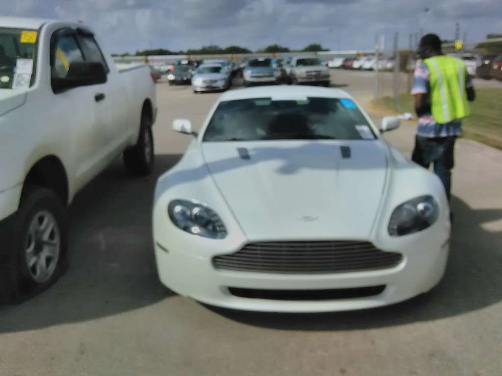 Manheim Texas Hobby Remote Lot | 800 Brisbane St, Houston, TX 77061, USA | Phone: (713) 645-1930