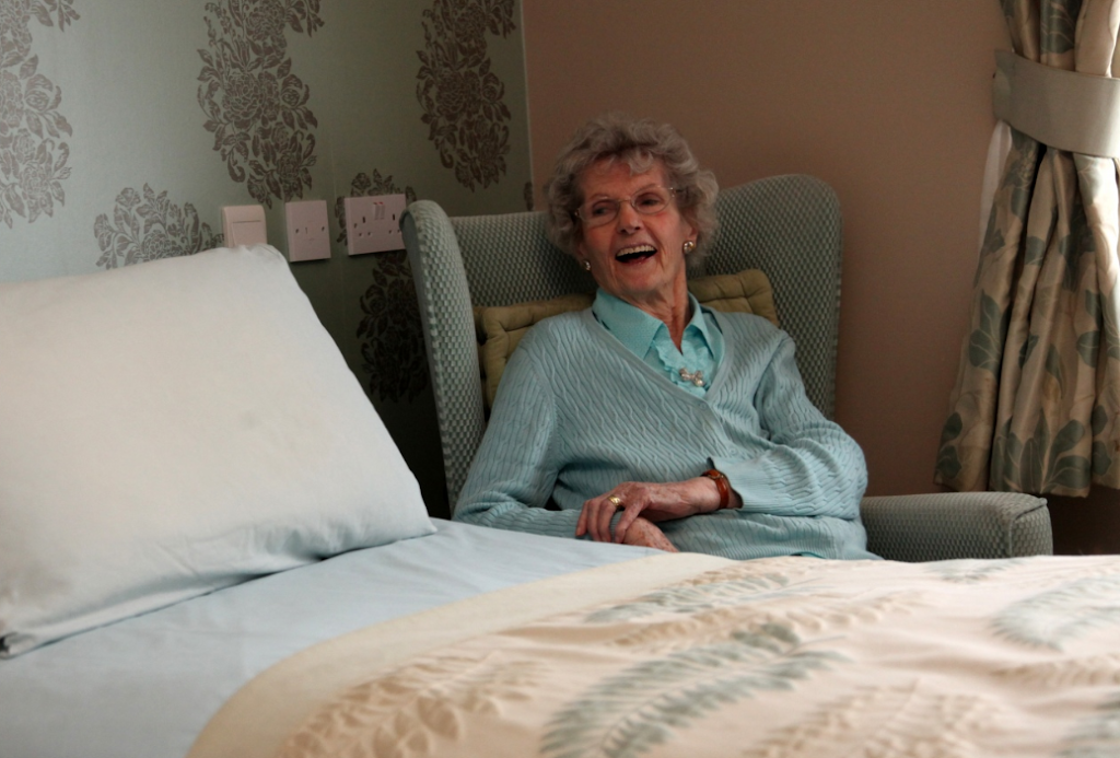 Sherrell House Care Home | 414 Fencepiece Rd, Chigwell IG7 5DP, UK | Phone: 020 8501 3389