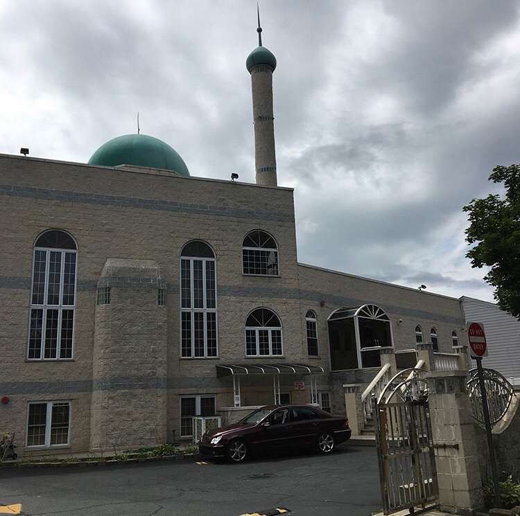 Masjid Hamza | 202 Stuart Ave, Valley Stream, NY 11580, USA | Phone: (516) 285-8585