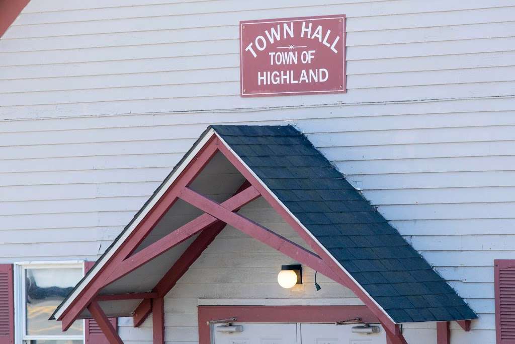 Highland Town Hall | 4, Proctor Rd, Eldred, NY 12732, USA | Phone: (845) 557-6085