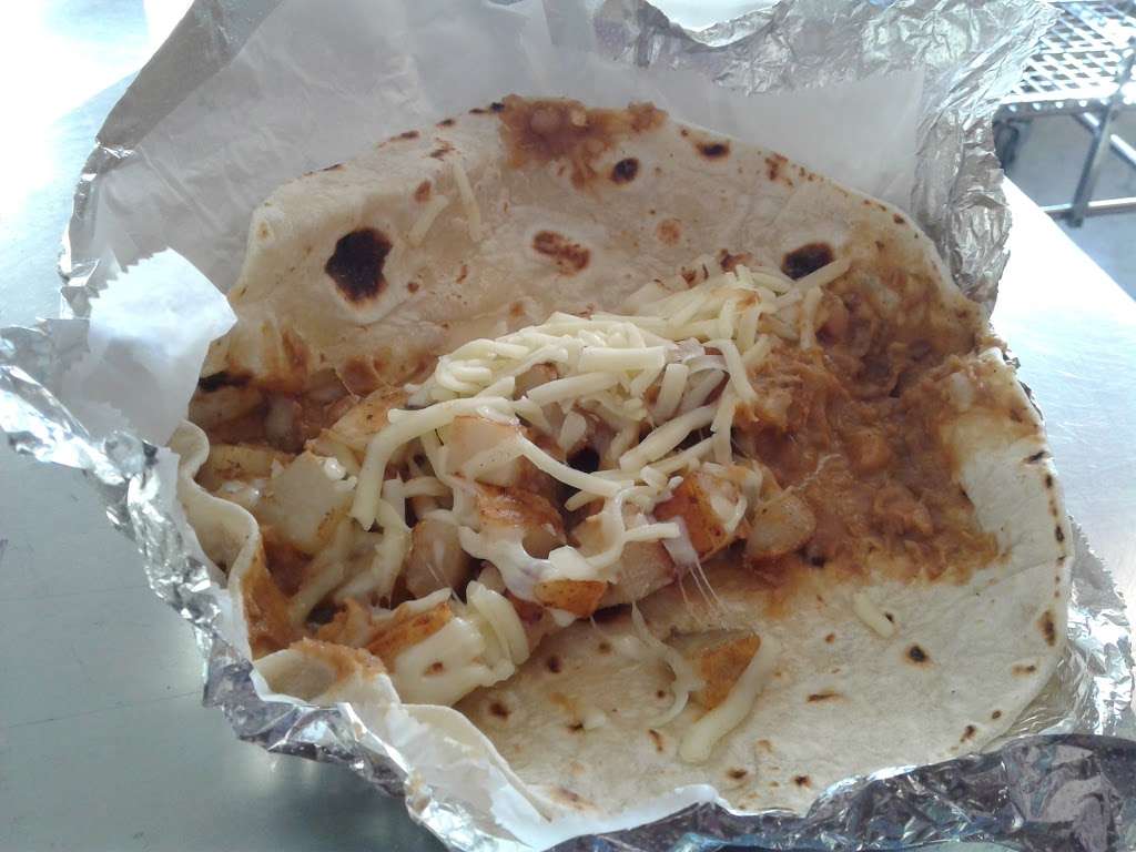 Taco King | 312 S Brooks St, Brazoria, TX 77422, USA | Phone: (979) 215-3698