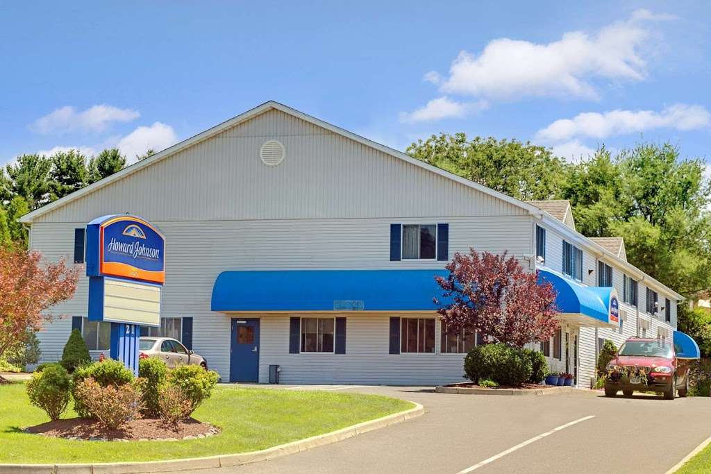 Howard Johnson by Wyndham Bethel | 21 Stony Hill Rd, Bethel, CT 06801, USA | Phone: (203) 743-3855