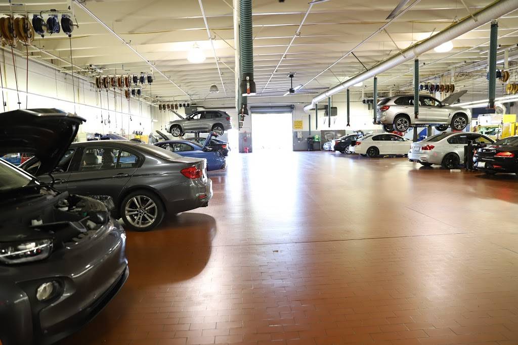 Stevens Creek BMW | 4343 Stevens Creek Blvd, Santa Clara, CA 95051, USA | Phone: (800) 298-1501