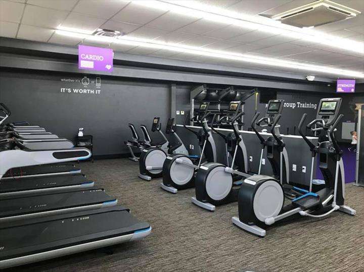 Anytime Fitness | 937 Greenridge Dr, Mukwonago, WI 53149, USA | Phone: (262) 378-7969