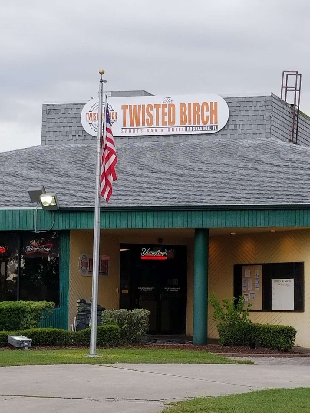 The Twisted Birch | 1279 Admiralty Blvd, Rockledge, FL 32955, USA | Phone: (321) 208-7616