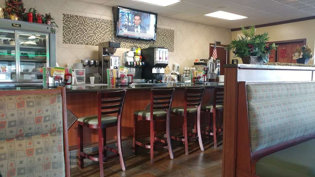 Hellertown Diner | 29 Main St, Hellertown, PA 18055, USA | Phone: (484) 851-3591