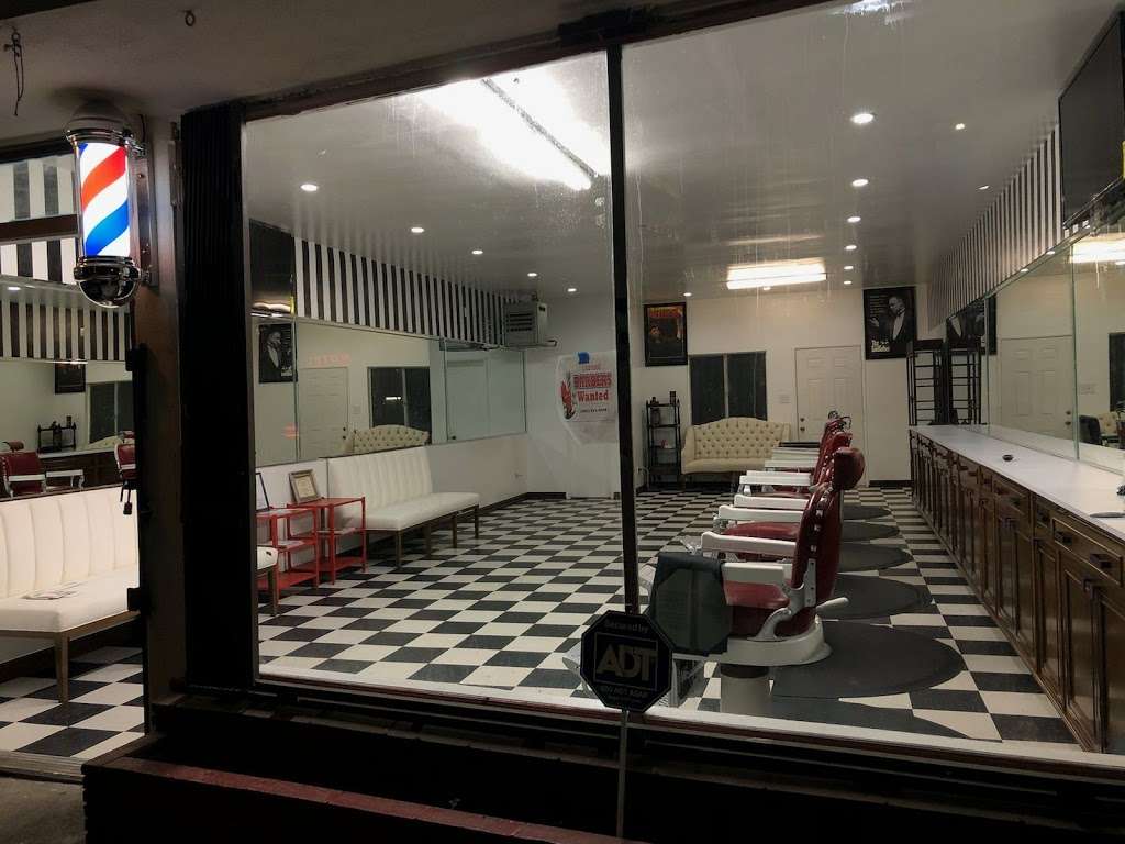 Sheers Barber Shop | 4712 W Adams Blvd, Los Angeles, CA 90016, USA | Phone: (323) 643-4415