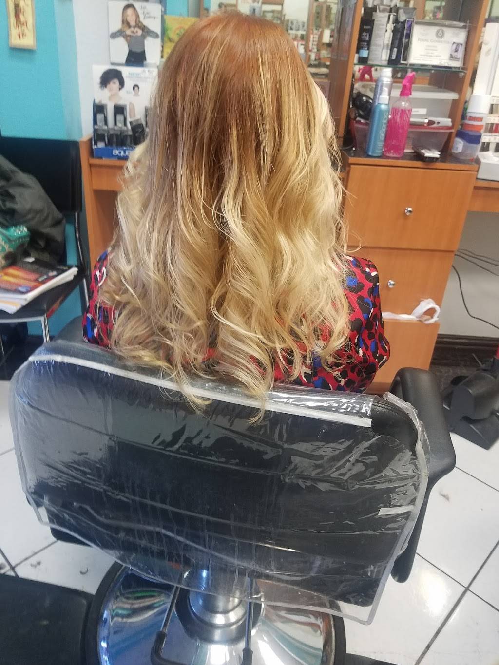 Hollywood Hair Salon | 1100 N Blue Mound Rd #120, Saginaw, TX 76131, USA | Phone: (817) 232-3933