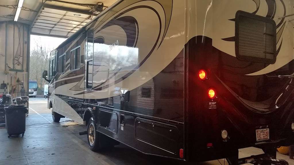 Stratton RV Service, LLC | 2061 Mt Gallant Rd, Rock Hill, SC 29732, USA | Phone: (803) 329-4600