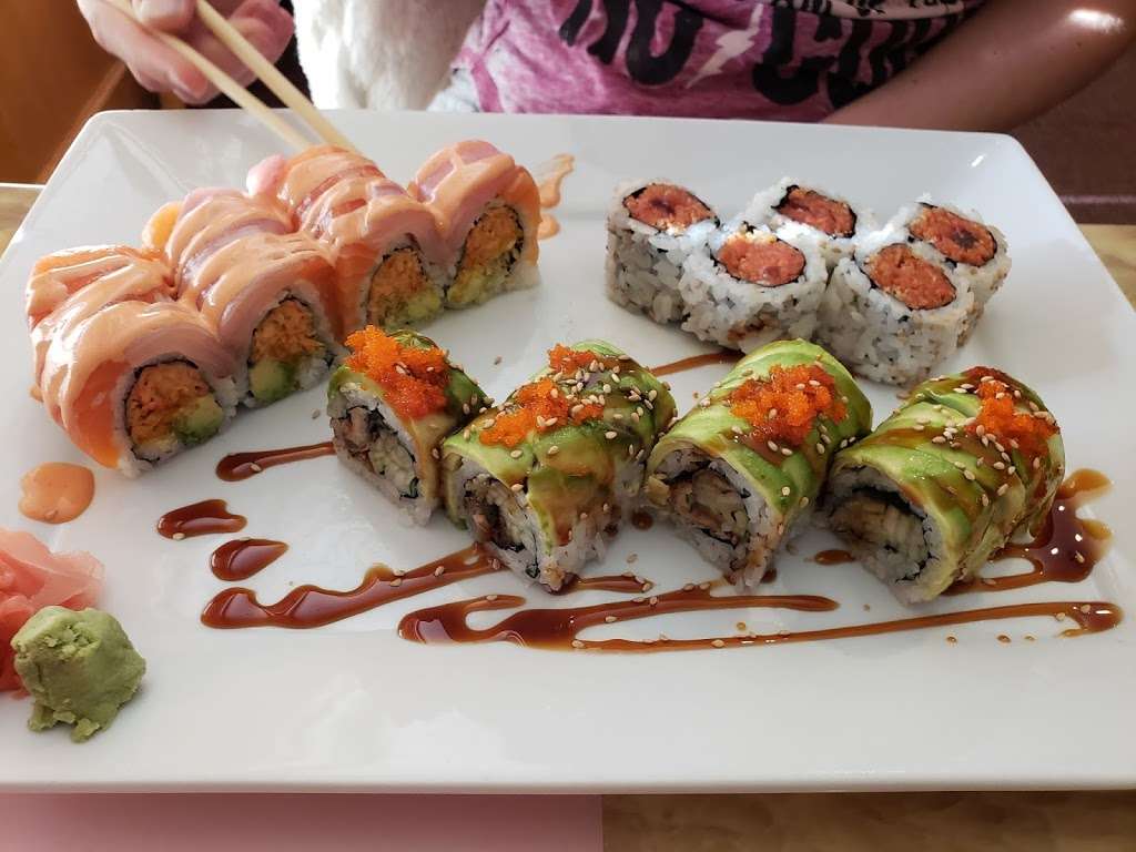 Honada Sushi & Hibachi | 8501 75th St G, Kenosha, WI 53142, USA | Phone: (262) 697-5228