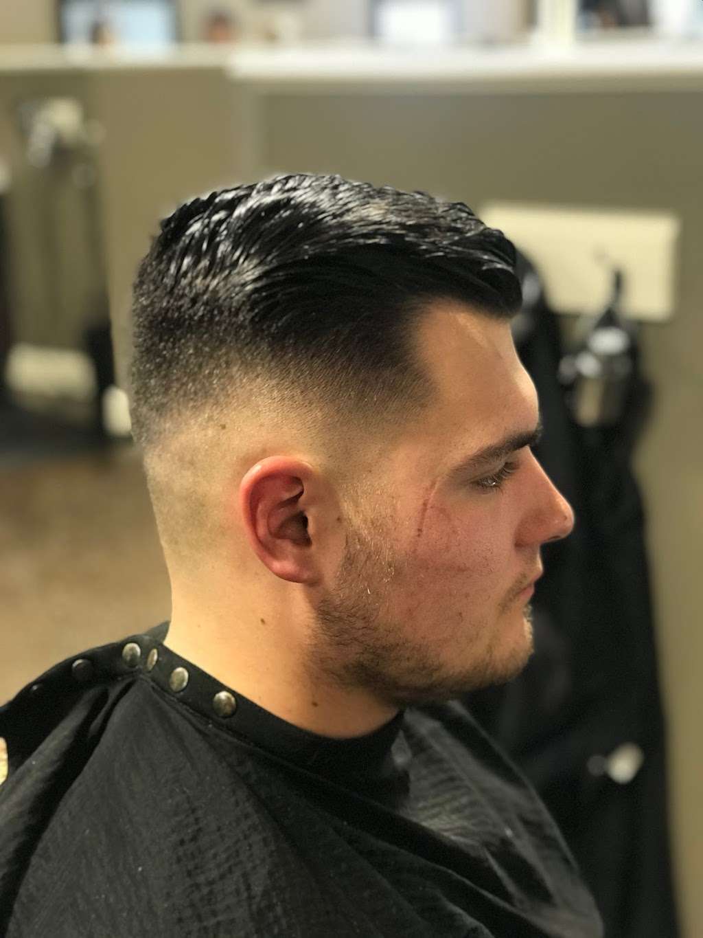 Men’s Hair House | 8841 W North Ave, Wauwatosa, WI 53226, USA | Phone: (414) 539-4633