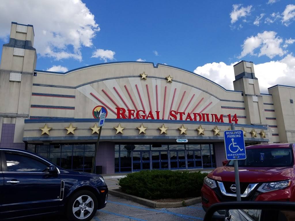 Regal Greenwood & RPX | 461 Greenwood Park Dr S Drive, Greenwood, IN 46142, USA | Phone: (844) 462-7342