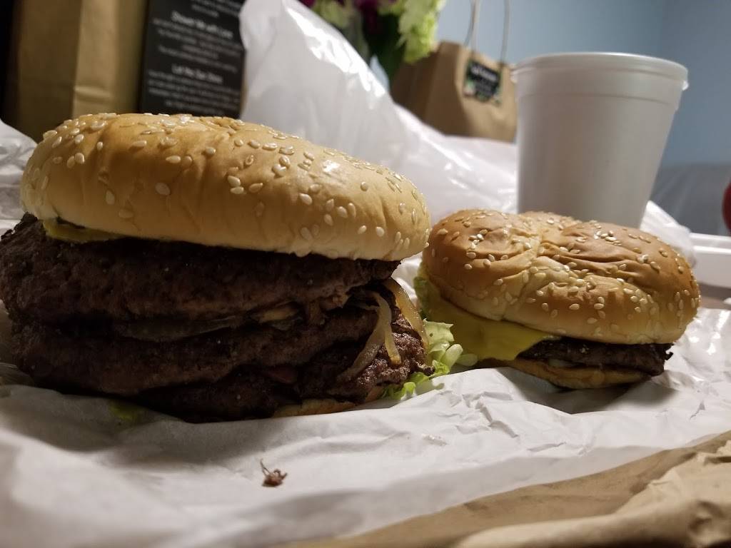 Fat Mos Burgers | 946 Richards Rd, Antioch, TN 37013, USA | Phone: (615) 781-1830