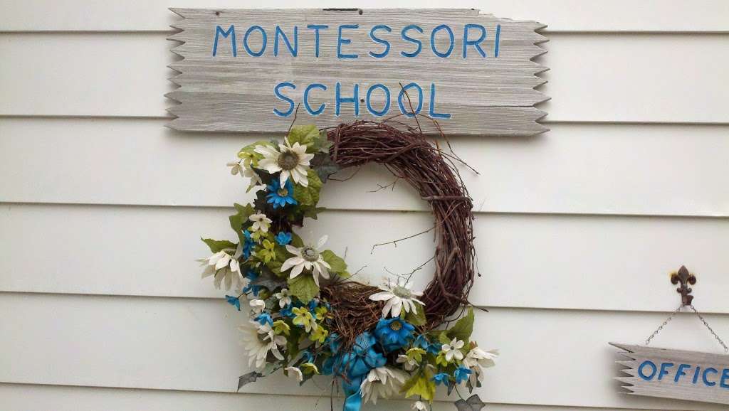 Montessori School of Long Grove | 1115 Robert Parker Coffin Rd, Long Grove, IL 60047, USA | Phone: (847) 634-0430