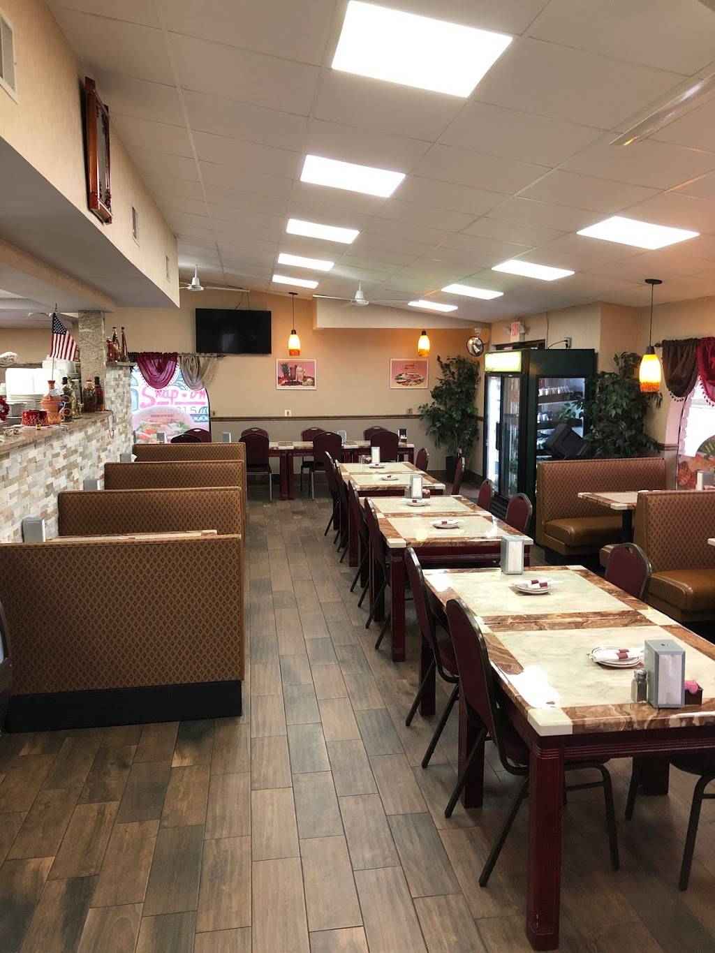 Fattoush Express Cafe & Grill | 1297 Fort St, Wyandotte, MI 48192, USA | Phone: (734) 324-1450