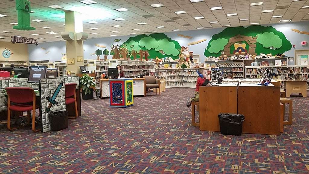 Sterling Municipal Library | 4258, 1 Mary Elizabeth Wilbanks Ave, Baytown, TX 77520, USA | Phone: (281) 427-7331