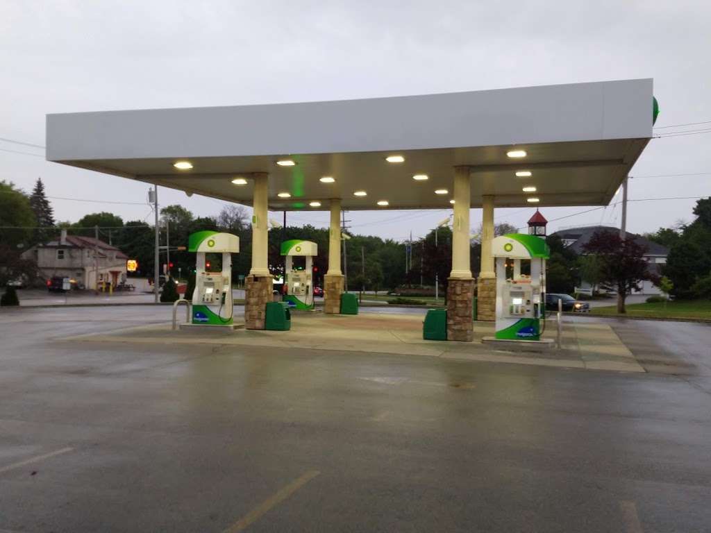 BP | 12401 W Beloit Rd, New Berlin, WI 53151, USA | Phone: (414) 235-9449