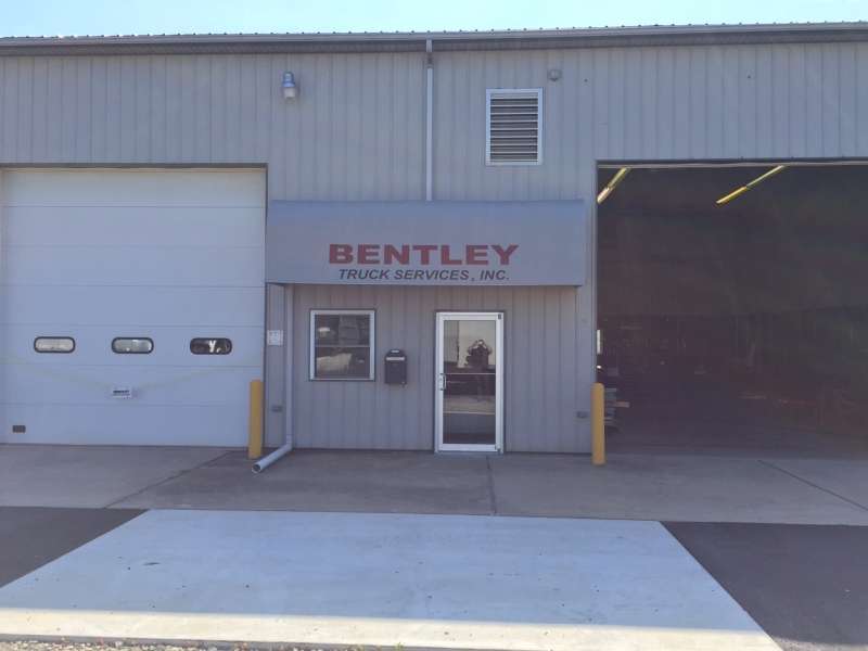 Bentley Truck Rental and Leasing | 3053 Route 73 South, Maple Shade Township, NJ 08052, USA | Phone: (856) 320-2710