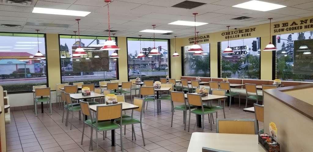 Del Taco | 3181 Lincoln Ave, Anaheim, CA 92801, USA | Phone: (714) 995-1152