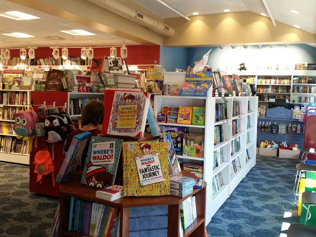 Belmont Books | 79 Leonard St, Belmont, MA 02478, USA | Phone: (617) 932-1496