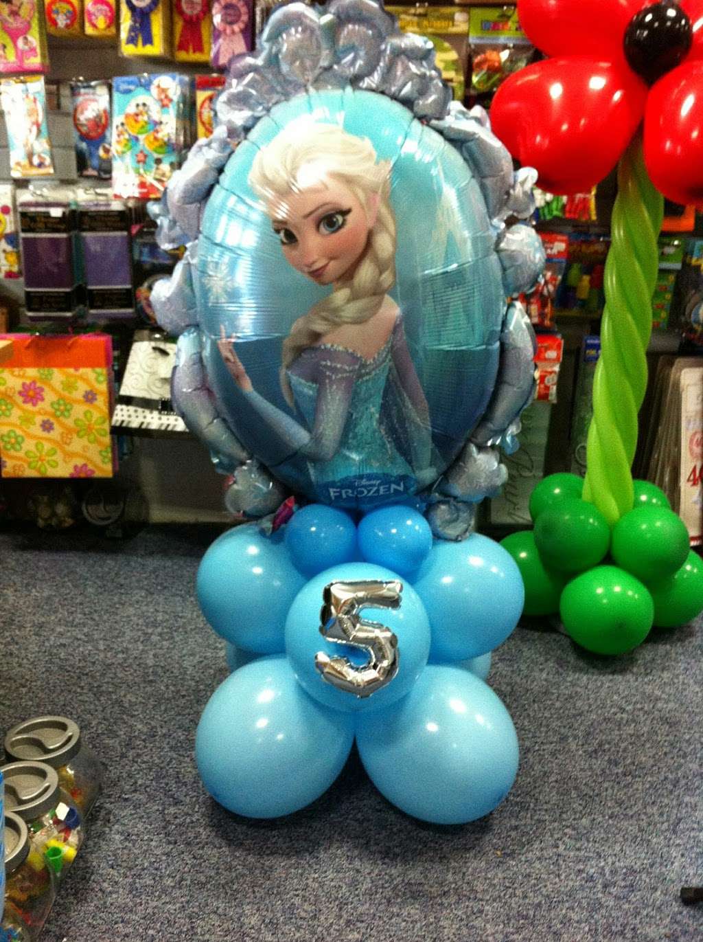 B Z Party Inc Balloons | 116-63 Newburg St, St. Albans, NY 11412, USA | Phone: (347) 468-5009