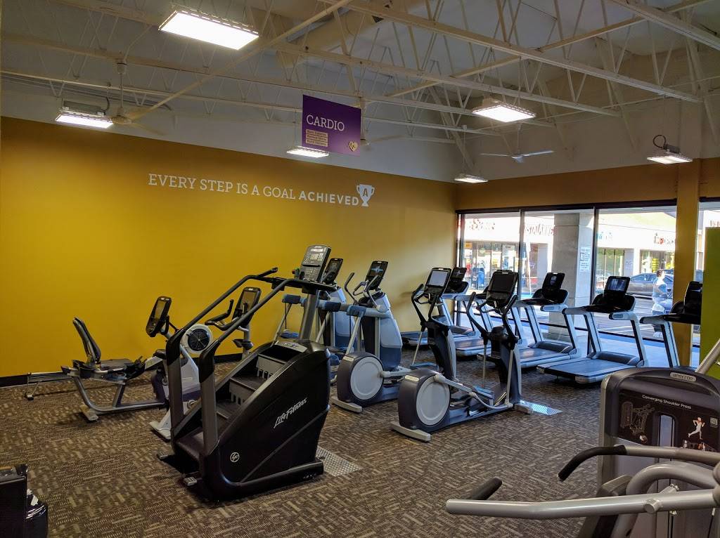 Anytime Fitness | 2641 Green River Rd, Corona, CA 92882, USA | Phone: (951) 475-1299