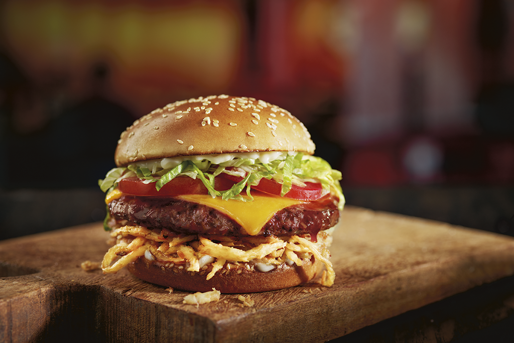 Red Robin Gourmet Burgers and Brews | 15610 Whittier Blvd, Whittier, CA 90603, USA | Phone: (562) 943-8505