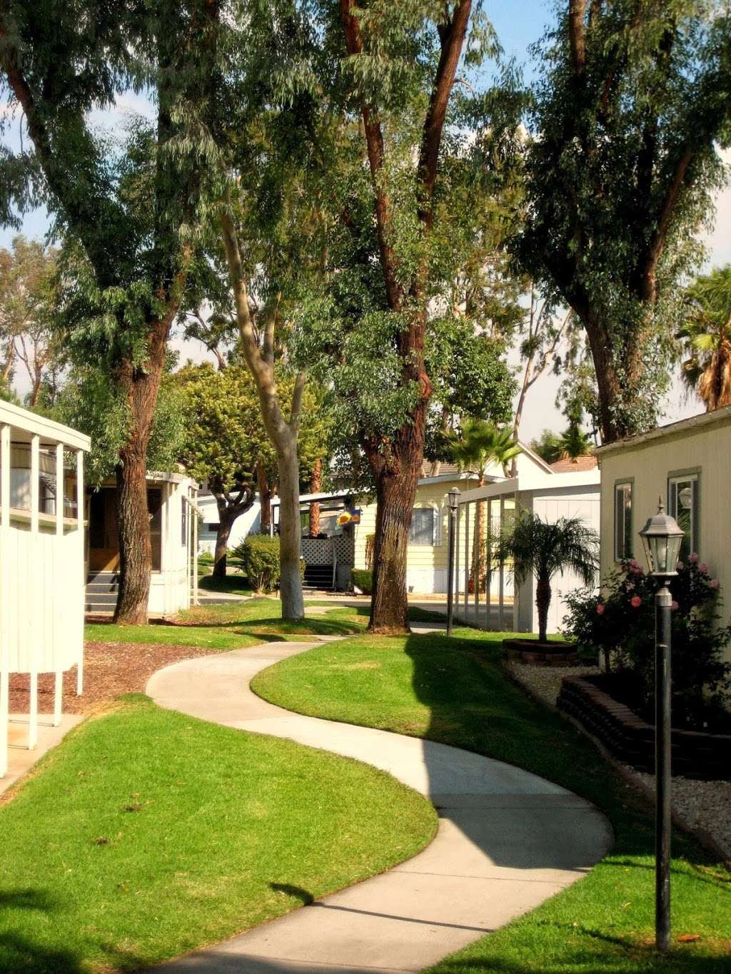 Hacienda Mobile Home Estates | 4361 Mission Blvd, Montclair, CA 91763, USA | Phone: (909) 627-0095