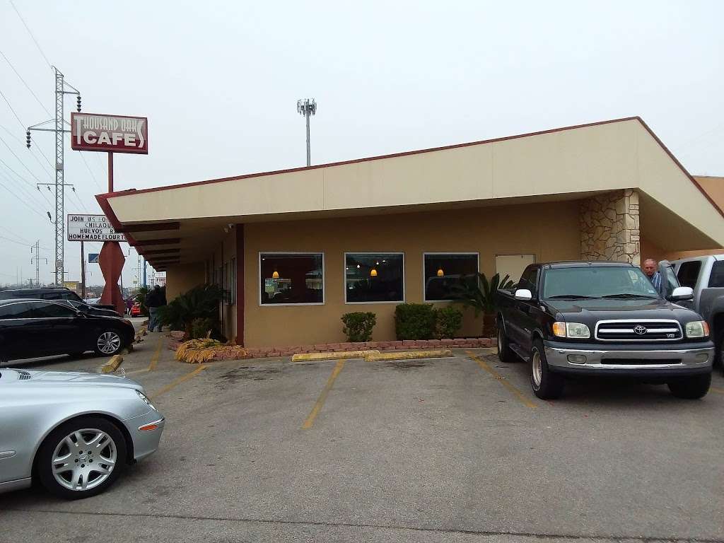 Thousand Oaks Cafe II | 1271 Austin Hwy, San Antonio, TX 78209, USA | Phone: (210) 829-4800