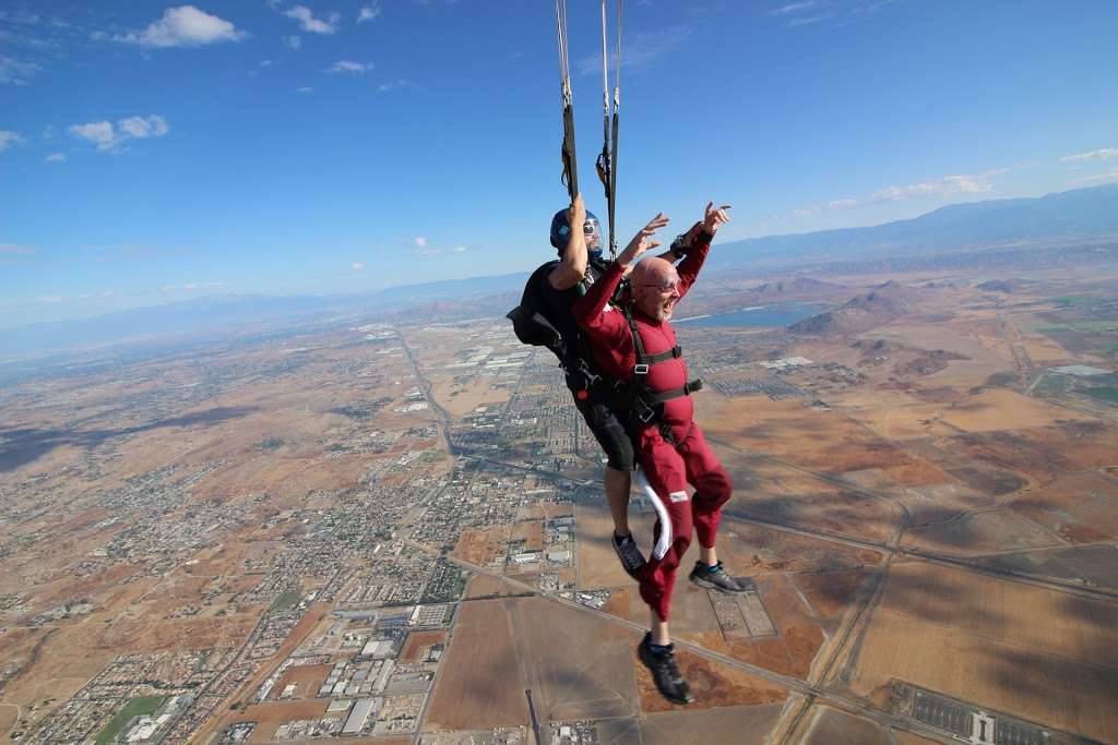 Skydive Perris | 2091 Goetz Rd, Perris, CA 92570, USA | Phone: (951) 657-1664