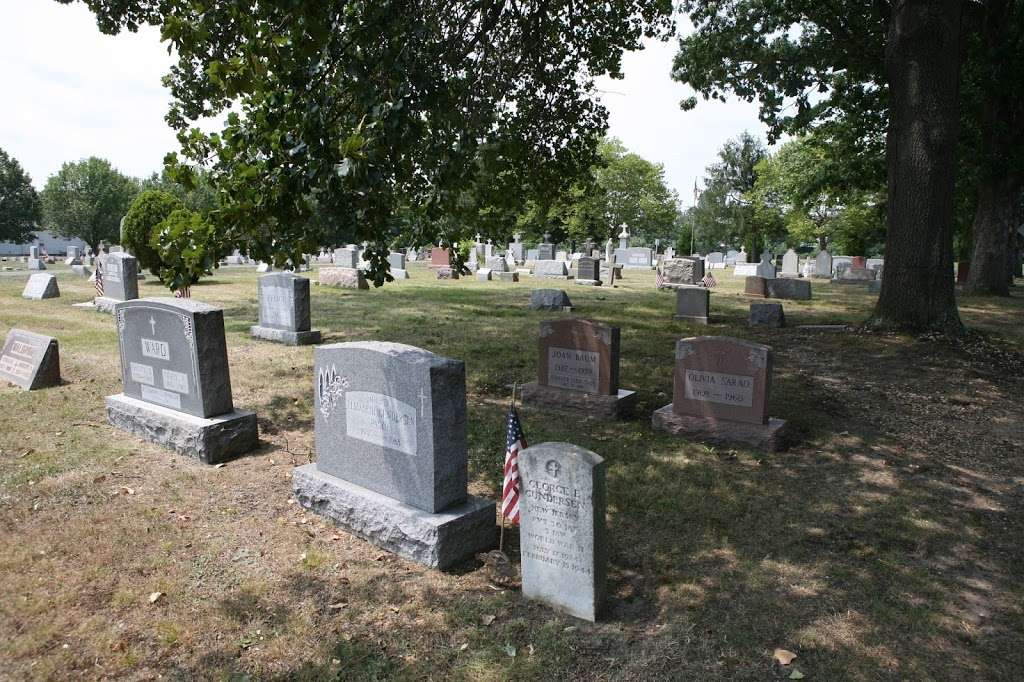 St Marys Cemetery | Walnut St, Williamstown, NJ 08094, USA | Phone: (856) 767-3354