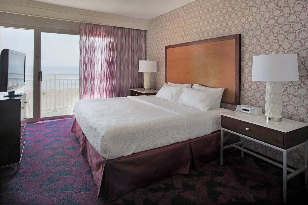 SpringHill Suites by Marriott Virginia Beach Oceanfront | 901 Atlantic Ave, Virginia Beach, VA 23451, USA | Phone: (757) 417-3982