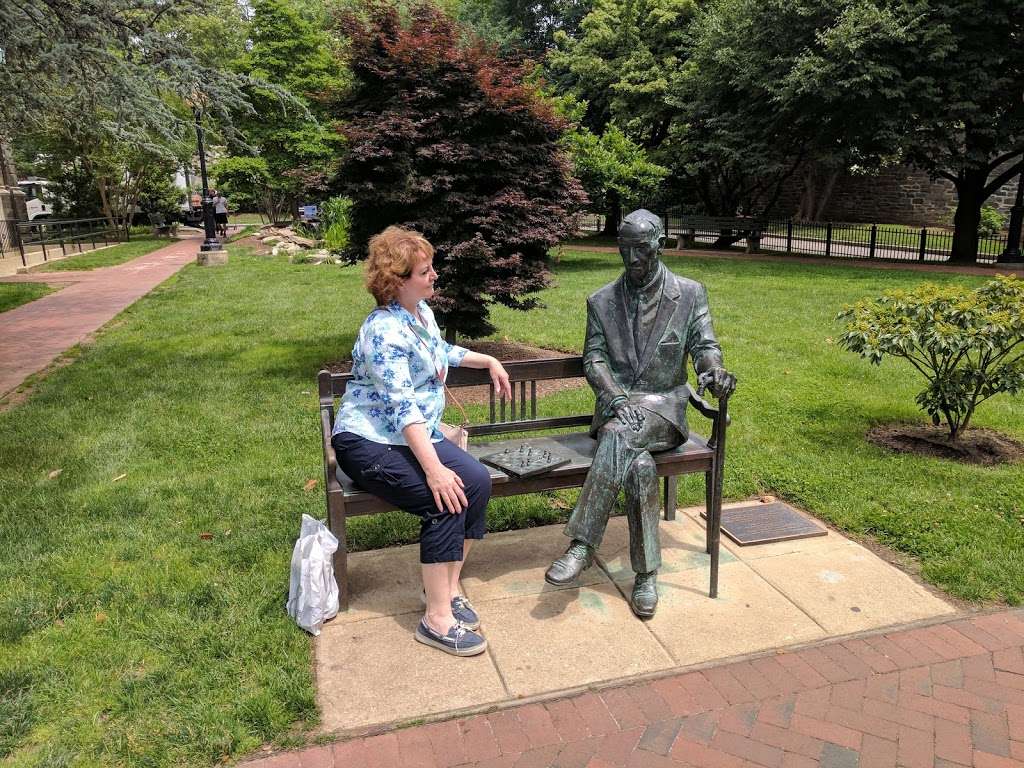 Copley Lawn | Washington, DC 20007, USA