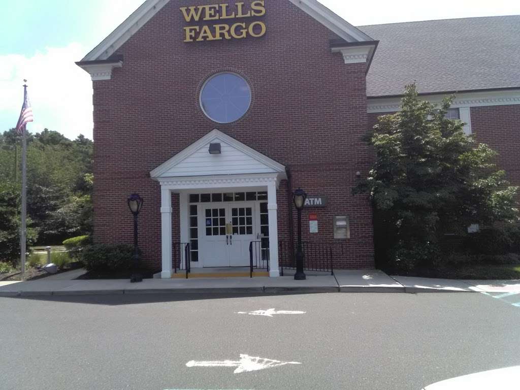 Wells Fargo Bank | 2 S Colonial Dr, Manchester Township, NJ 08759, USA | Phone: (732) 657-2277