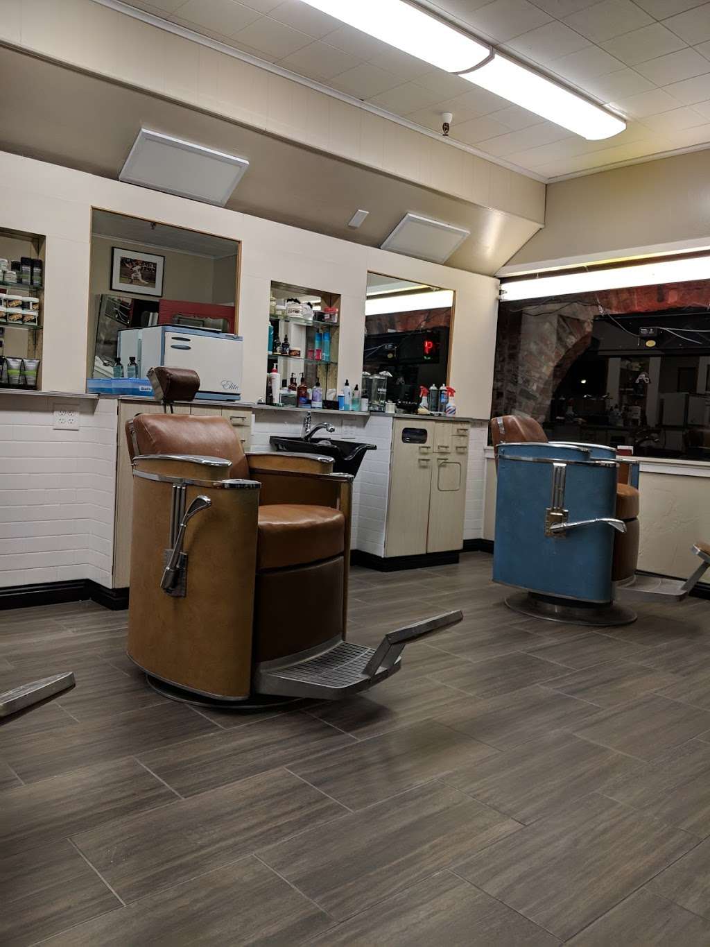 Los Altos Barber Shop | 662 Fremont Ave, Los Altos, CA 94024, USA | Phone: (650) 948-6559