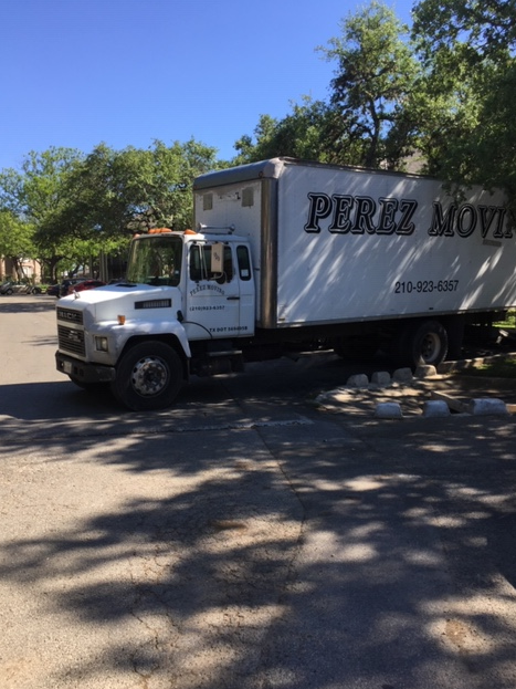 Perez Moving | 424 Moursund Blvd, San Antonio, TX 78221, USA | Phone: (210) 923-6357