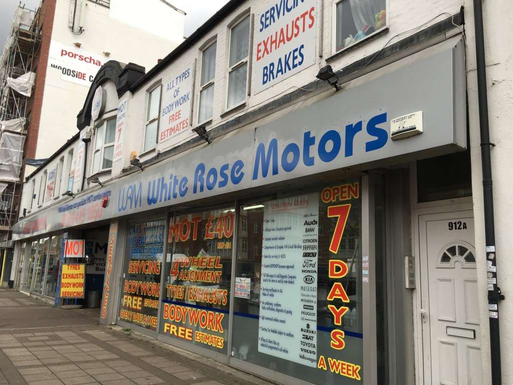 White Rose Motors Ltd | 920 High Rd, London N12 9RW, UK | Phone: 020 8445 1050