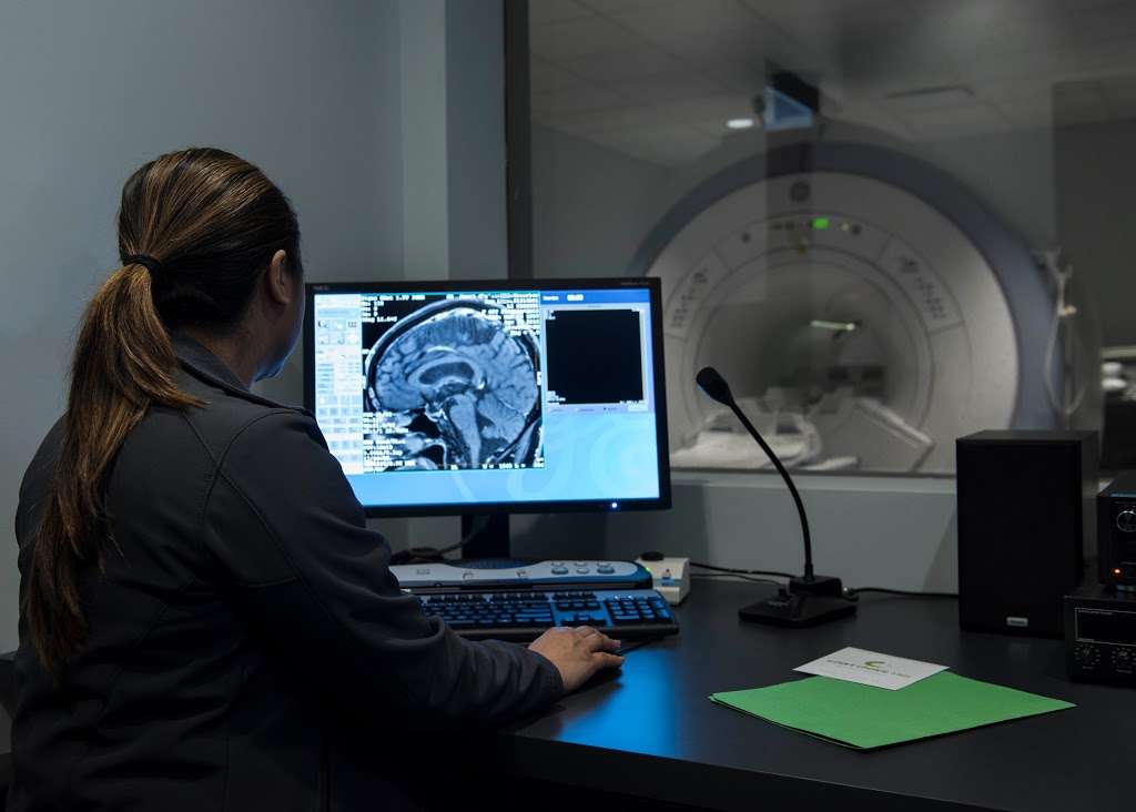 Smart Choice MRI | 3806 Willow Rd, Northbrook, IL 60062, USA | Phone: (844) 633-3674