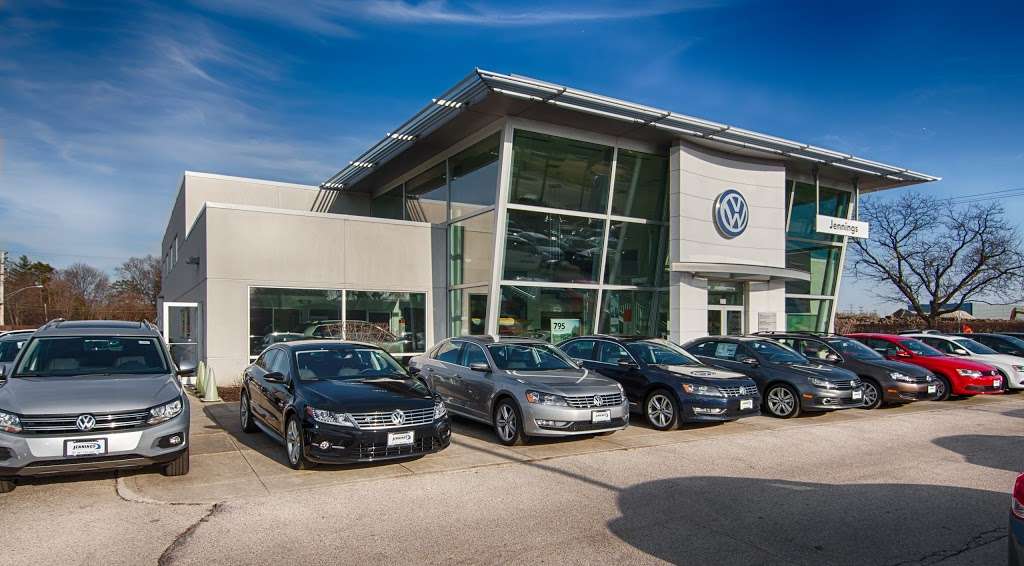 Jennings Volkswagen | 201 Waukegan Rd, Glenview, IL 60025, USA | Phone: (847) 453-3091