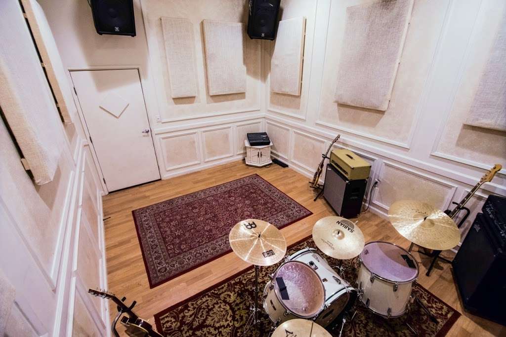 Summit Rehearsal and Recording Studios | 2016 Lincoln Ave, Pasadena, CA 91103, USA | Phone: (626) 486-2685