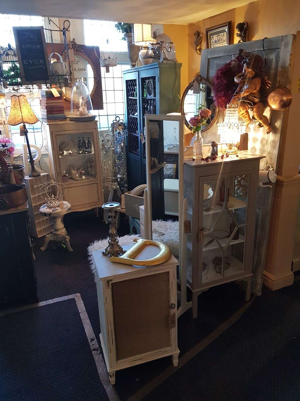 The Holly & Laurel Emporium | Horsham Rd, Holmwood, Dorking RH5 4NG, UK | Phone: 01306 885460