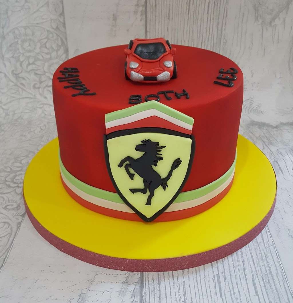 Ts Cakes | 24 High Rd, Dartford DA2 7BN, UK | Phone: 07764 690120