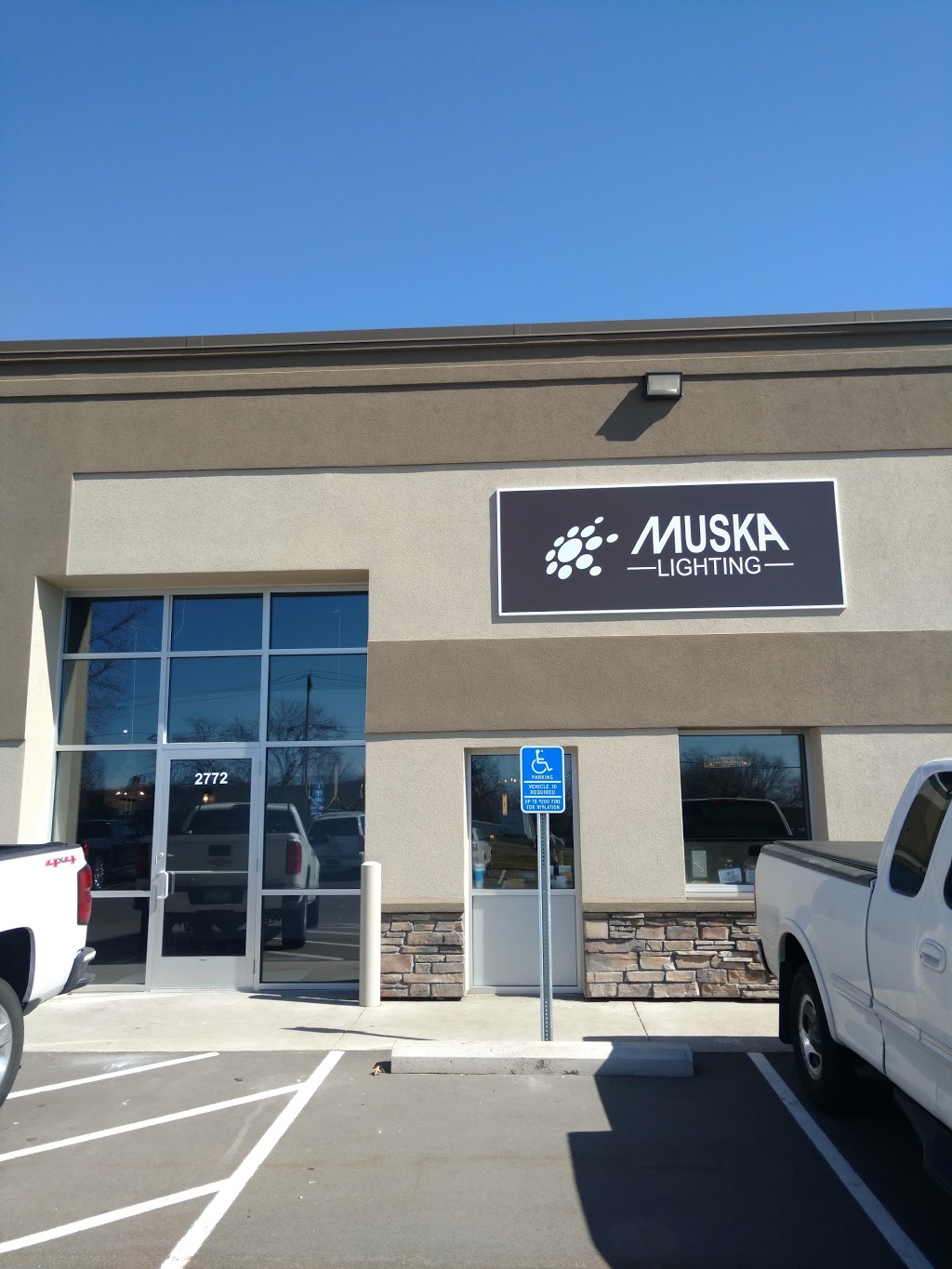 Muska Lighting | 2772 Fairview Ave N, Roseville, MN 55113, USA | Phone: (651) 227-8881